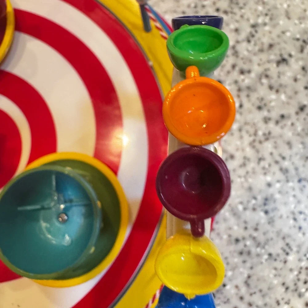 Department 56 Carnival Twirling Tea Cups‎ Village Spins vintage '04 Need adapter